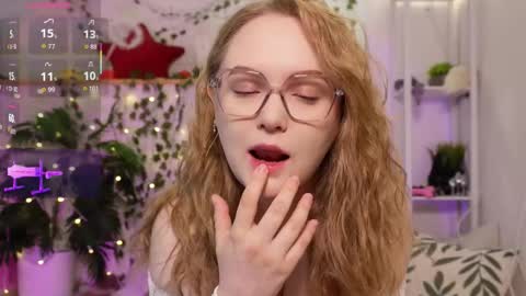 monicaasis online show from October 28, 6:03 pm