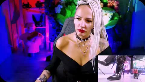 Snapshot of monicamaxwel chatting on September 26, 11:52 am Monika online show from September 26, 11:52 am