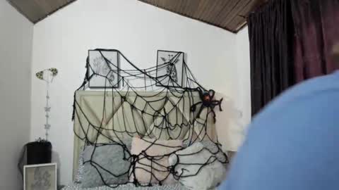 Mony online show from October 17, 11:57 am