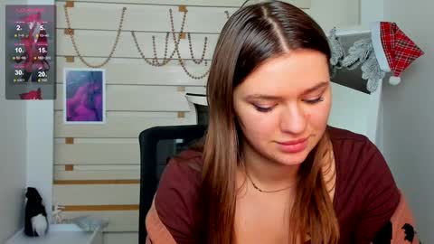Monika online show from December 13, 7:10 pm