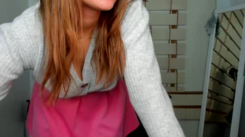 Monika online show from December 9, 8:54 pm