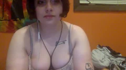 moniqueisalovergirl online show from May 18, 2:21 am