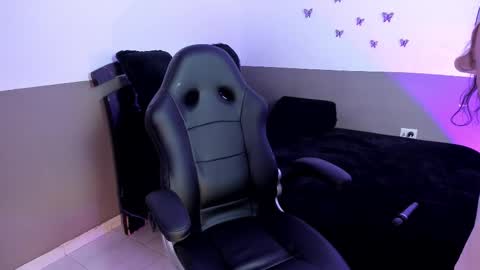 Lu online show from November 5, 2:28 am