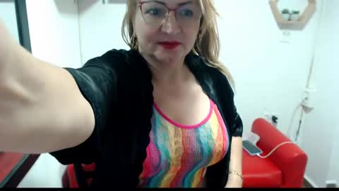 monserrat online show from May 11, 6:27 pm