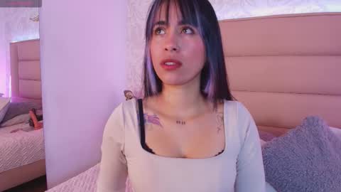 Adriana online show from December 22, 12:52 pm