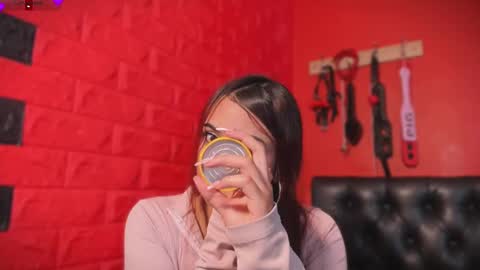 Monttserratt online show from March 20, 7:30 pm