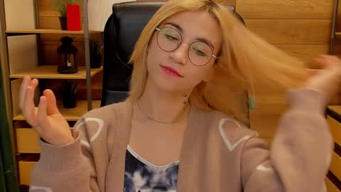 Katrin online show from January 8, 9:23 pm