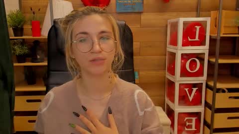 Katrin online show from February 24, 4:58 pm