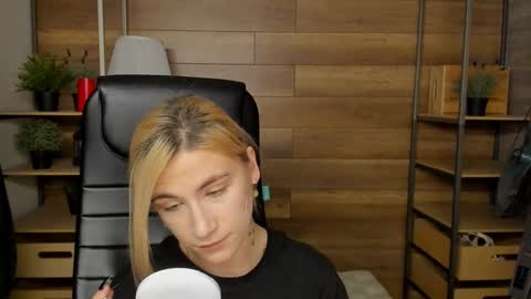 Katrin online show from January 23, 8:13 pm