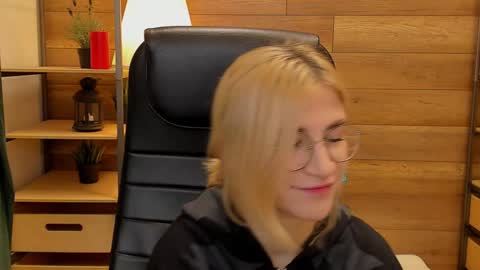 Katrin online show from January 11, 9:57 pm