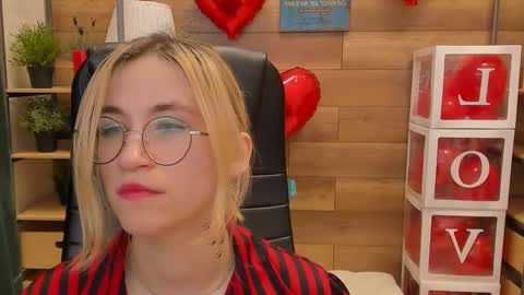 Katrin online show from February 19, 2:01 am