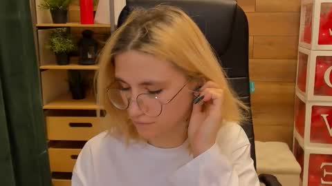 Katrin online show from February 21, 3:23 am