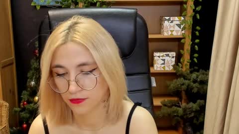 Katrin online show from December 24, 2:10 am