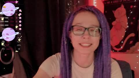 Snapshot of moon__girl chatting on October 8, 8:13 pm Roxy online show from October 8, 8:13 pm