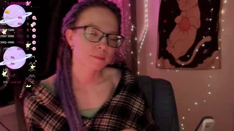 Snapshot of moon__girl chatting on October 14, 6:43 pm Roxy online show from October 14, 6:43 pm