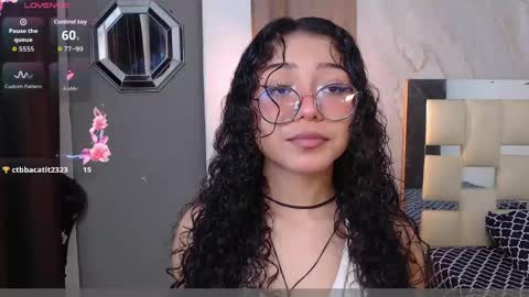 moon_and_fire_ online show from March 26, 5:53 am