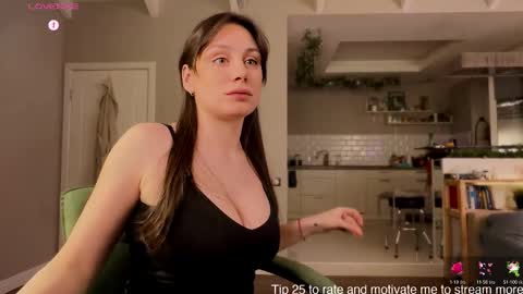 Luna  online show from March 7, 4:36 pm