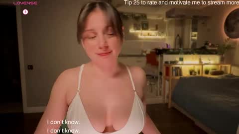 Luna  online show from March 8, 5:17 pm