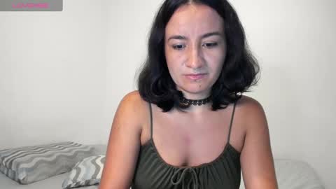 Moon Lauren online show from January 15, 3:22 am