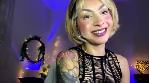 Cinna online show from December 18, 1:10 am