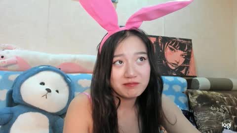 Moony  online show from October 13, 3:47 pm