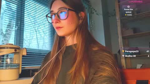 Dana online show from April 5, 5:01 pm