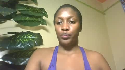 moonlitcleavage online show from July 15, 11:15 am
