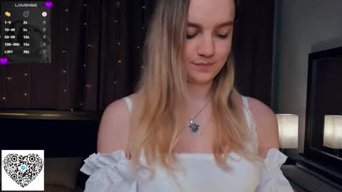 Eva online show from September 26, 7:44 pm