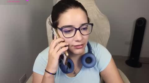 Moon Woman online show from November 15, 1:28 am