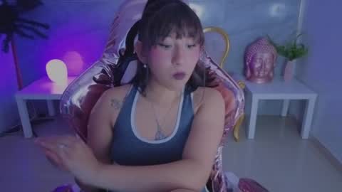 Mora  online show from April 8, 3:19 am