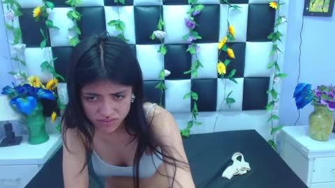 Snapshot of morganasmit_ chatting on February 27, 2:00 pm morganasmit_ online show from February 27, 2:00 pm