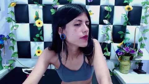 Snapshot of morganasmit_ chatting on January 10, 1:52 pm morganasmit_ online show from January 10, 1:52 pm