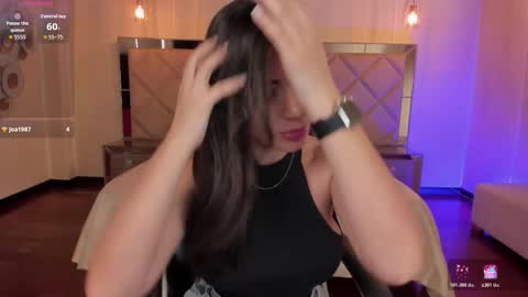 Morgan Hicks online show from December 19, 8:23 pm