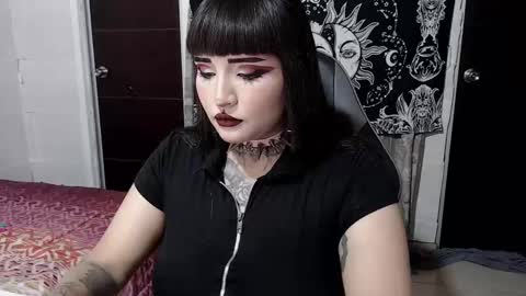 Snapshot of morganmoon1 chatting on September 21, 9:57 pm Morgan Moon online show from September 21, 9:57 pm