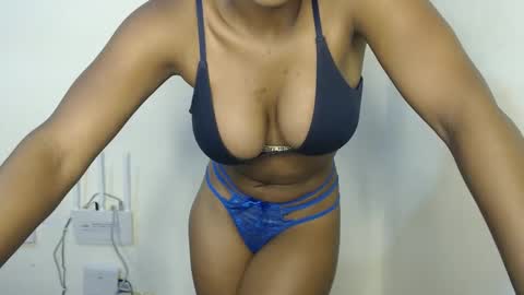 Snapshot of morning_bliss chatting on December 10, 10:16 pm Mellisa online show from December 10, 10:16 pm