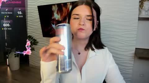 Snapshot of morygirl chatting on October 4, 2:22 pm mori online show from October 4, 2:22 pm