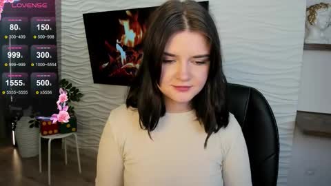 Snapshot of morygirl chatting on October 9, 1:26 pm mori online show from October 9, 1:26 pm