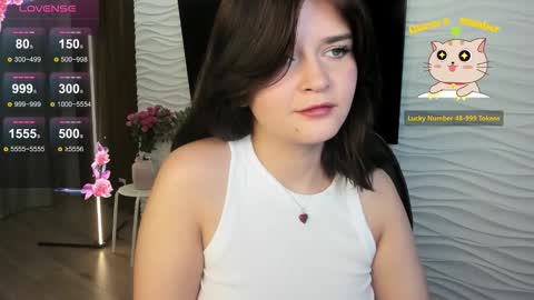 Snapshot of morygirl chatting on September 23, 1:20 pm mori online show from September 23, 1:20 pm