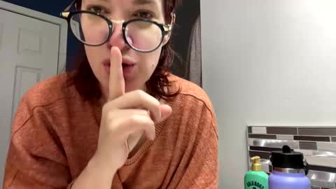 Mossy Mommy online show from February 16, 1:38 pm