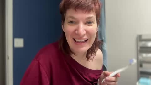 Mossy Mommy online show from February 18, 1:00 pm