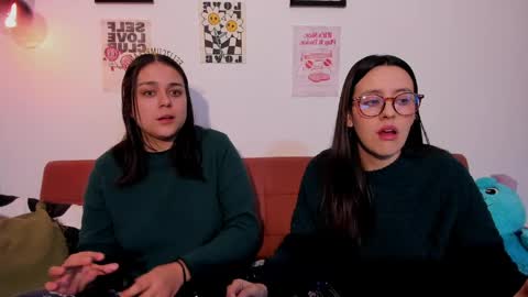 Laura online show from May 18, 11:11 pm