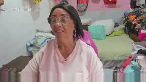 mrs_mommy online show from March 23, 7:53 pm