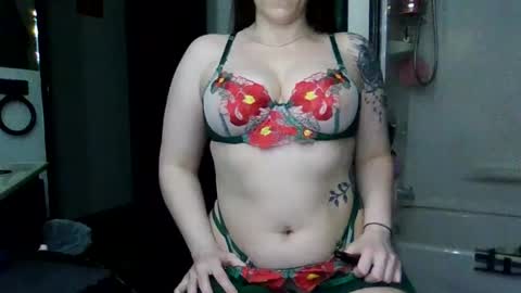 Mrstxoxo4594 online show from April 15, 11:33 am