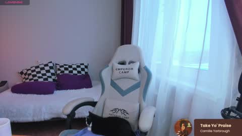 Snapshot of ms_allison chatting on February 5, 12:06 pm Allison online show from February 5, 12:06 pm