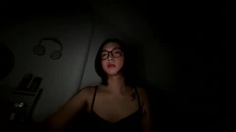 temptress behati online show from October 23, 9:54 pm