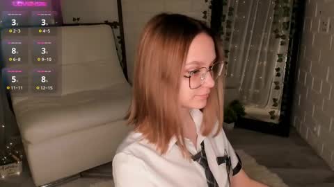 Snapshot of ms_elizabethqueen chatting on March 2, 3:52 pm Elizabeth online show from March 2, 3:52 pm
