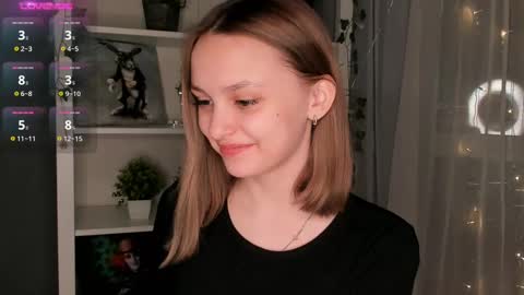 Snapshot of ms_elizabethqueen chatting on February 16, 3:38 pm Elizabeth online show from February 16, 3:38 pm