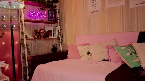 Eva 3 online show from October 12, 1:46 pm