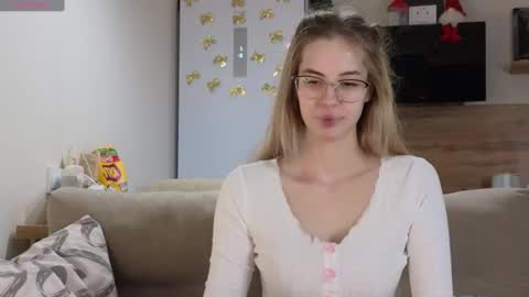 Ms ForYOU online show from January 19, 3:21 pm