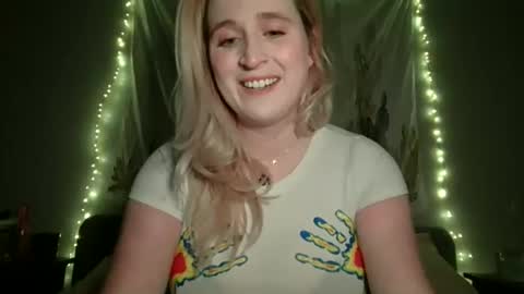 msclairewhatever online show from February 6, 2:37 am